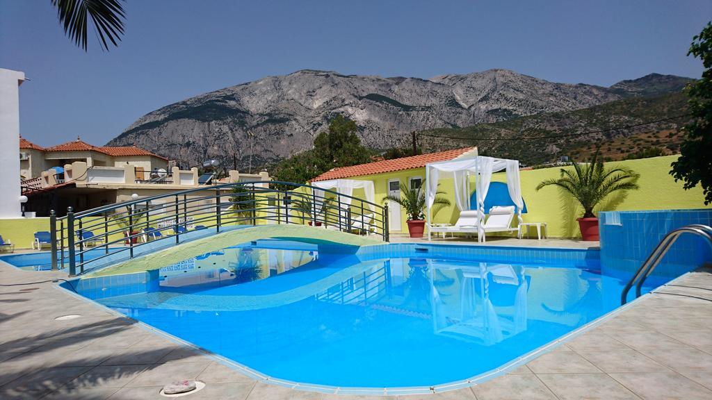 מאראת'וקאמפוס Hotel Mando מראה חיצוני תמונה