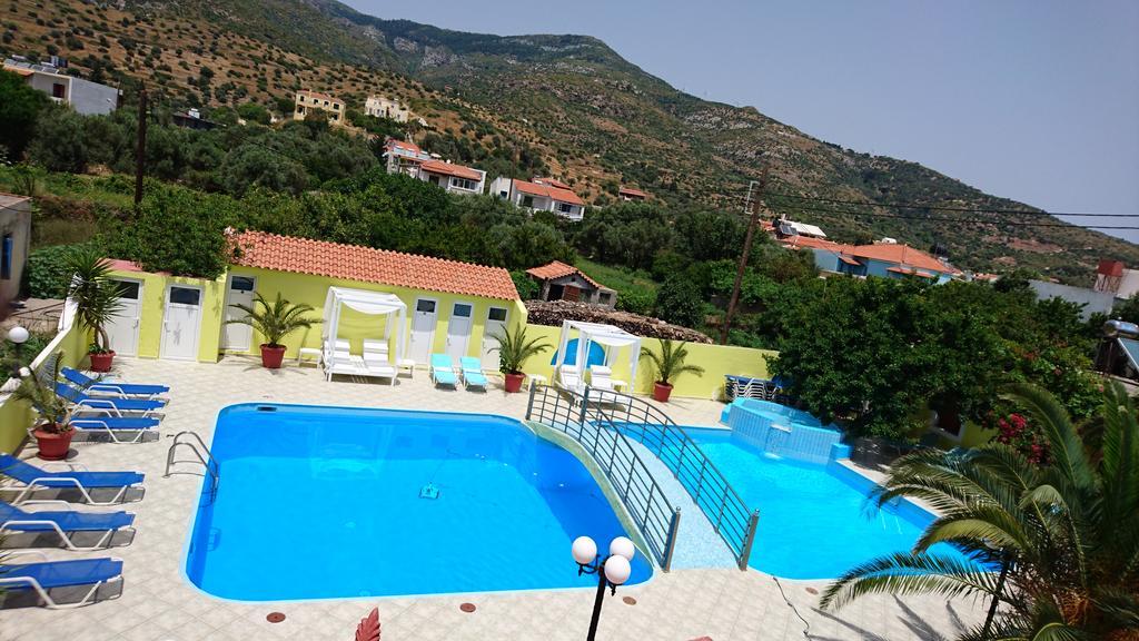 מאראת'וקאמפוס Hotel Mando מראה חיצוני תמונה