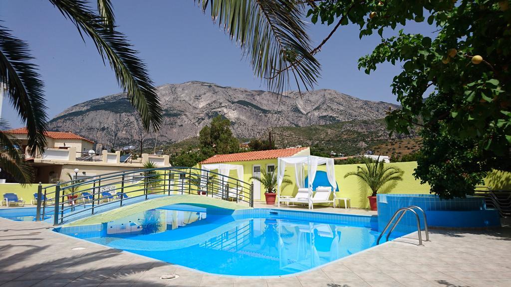 מאראת'וקאמפוס Hotel Mando מראה חיצוני תמונה