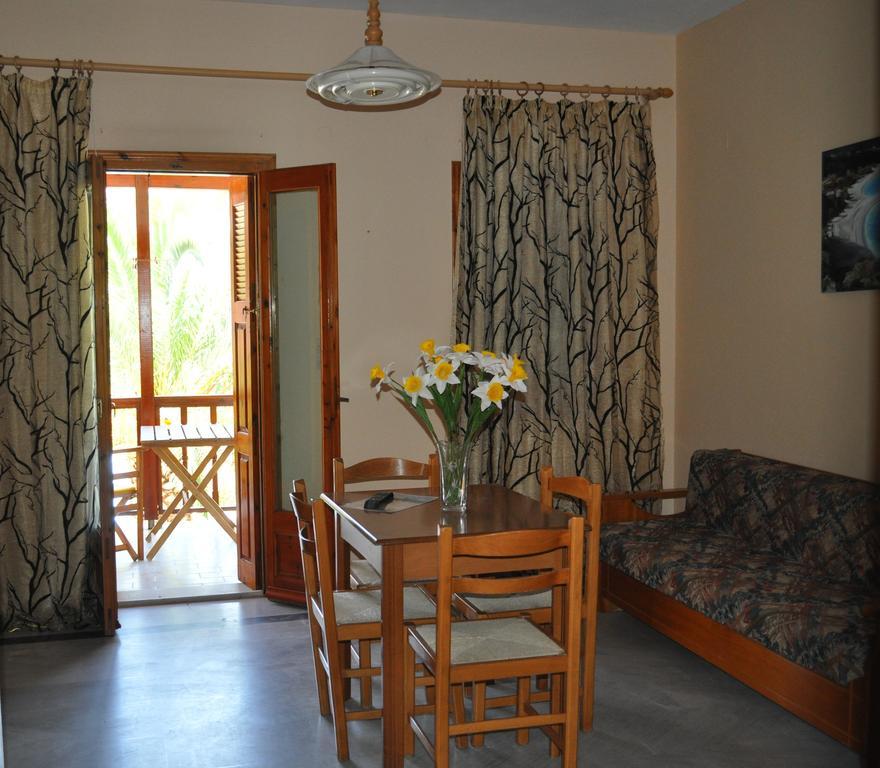 מאראת'וקאמפוס Hotel Mando מראה חיצוני תמונה