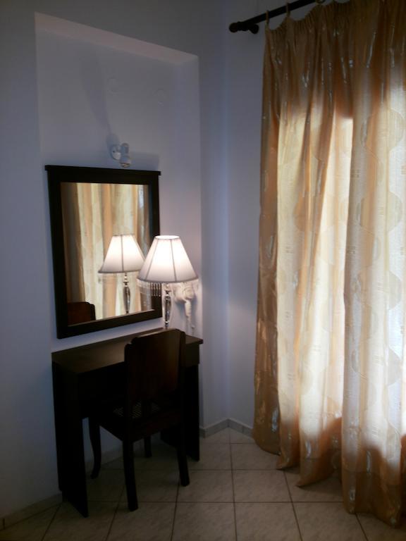 מאראת'וקאמפוס Hotel Mando חדר תמונה