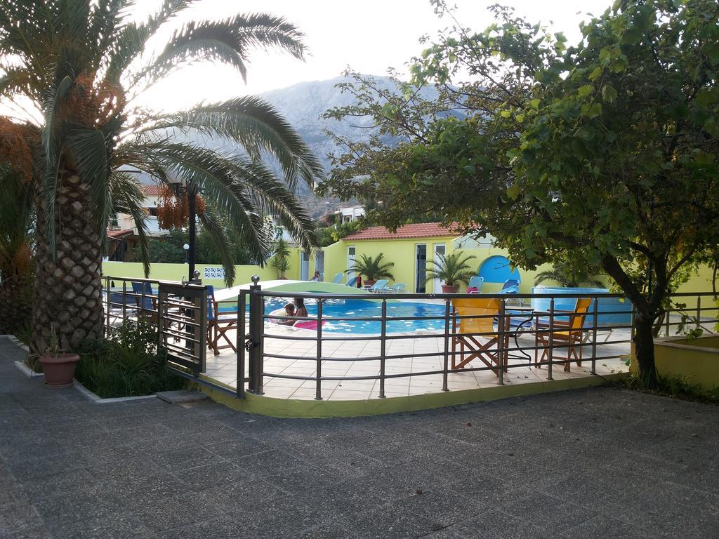 מאראת'וקאמפוס Hotel Mando מראה חיצוני תמונה